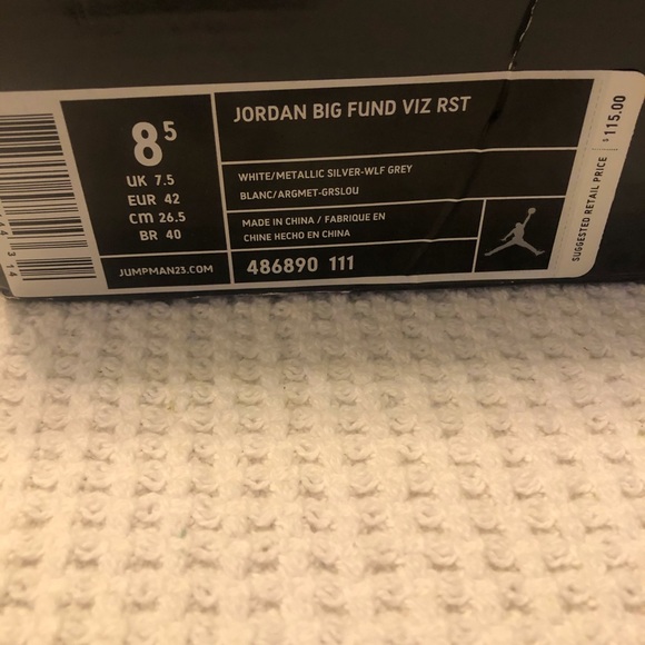 Jordan Big Fund Basketball Shoes - Picture 6 of 6